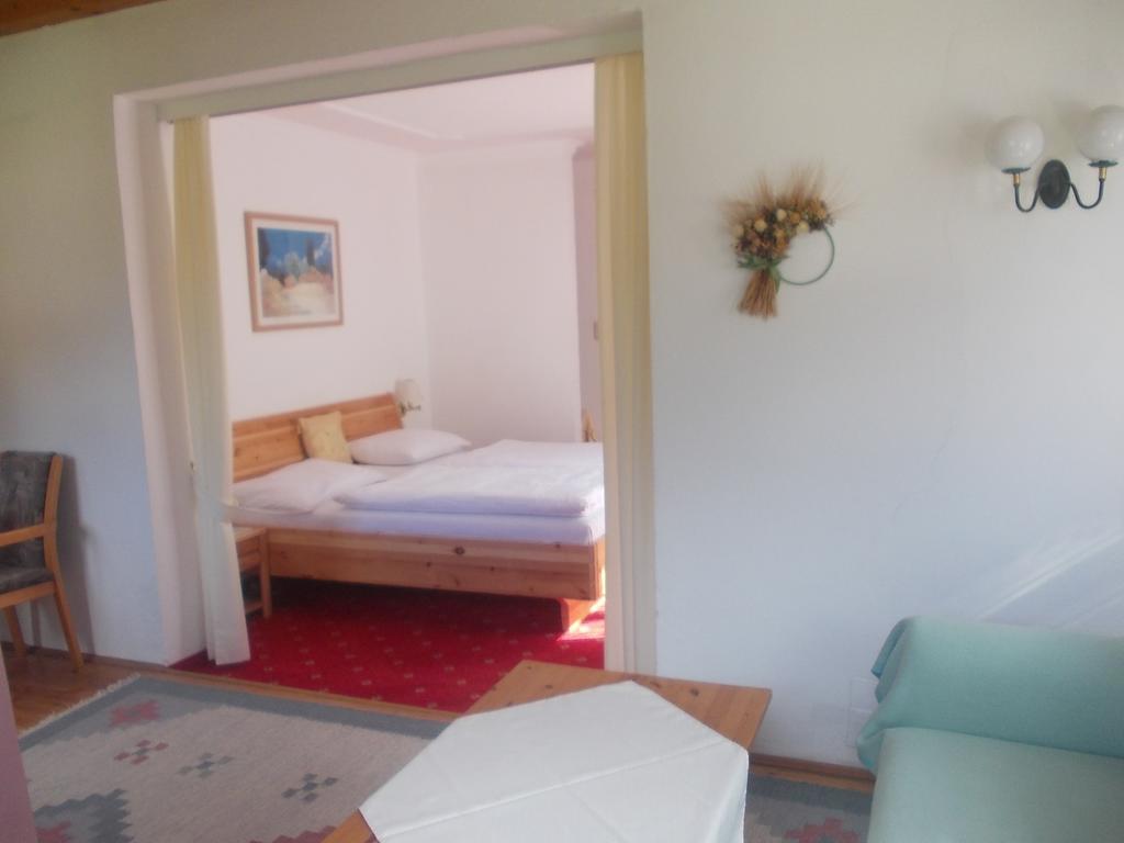 Pension Gruenauhof Grünau im Almtal 외부 사진